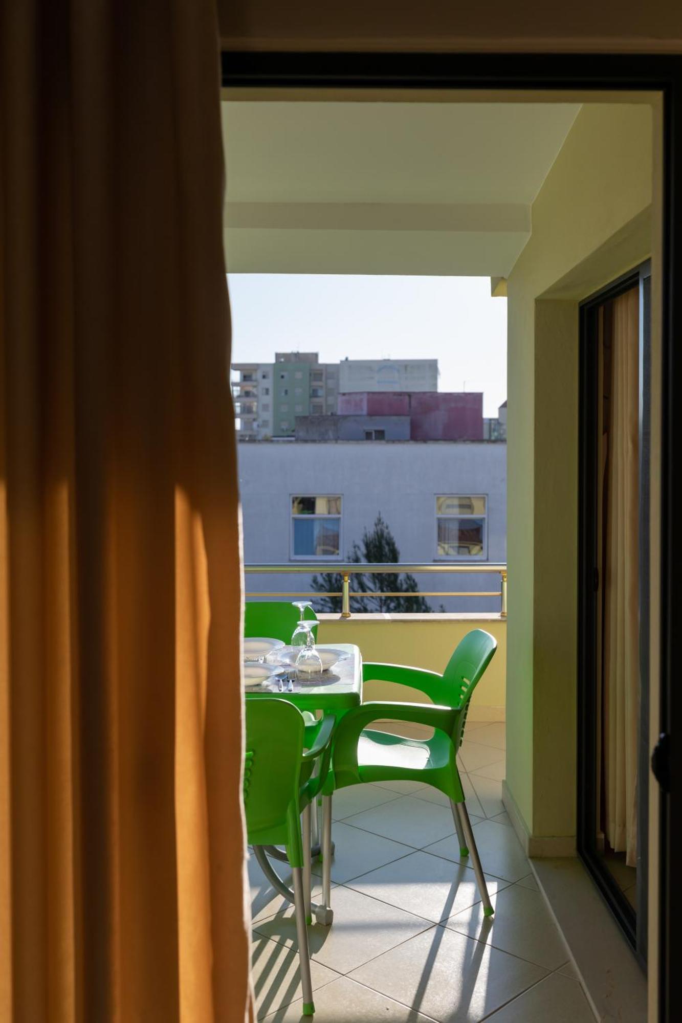 Vila Emi Apartment'S Durrës 外观 照片