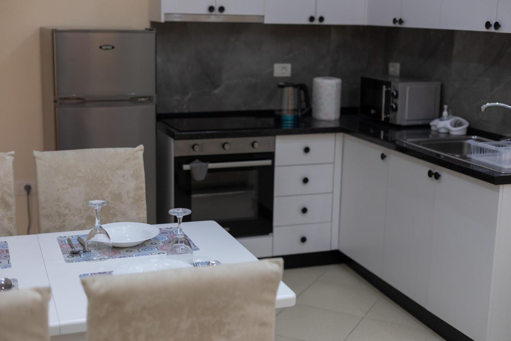 Vila Emi Apartment'S Durrës 外观 照片